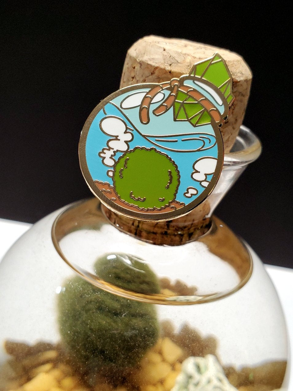 MM&SS: Marimo Moss Ball pin